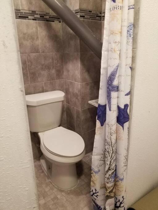 The Seahorse Apt - Lakeside And Close To The Beach Apartamento Galveston Exterior foto