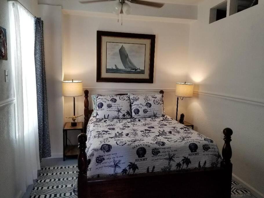The Seahorse Apt - Lakeside And Close To The Beach Apartamento Galveston Exterior foto
